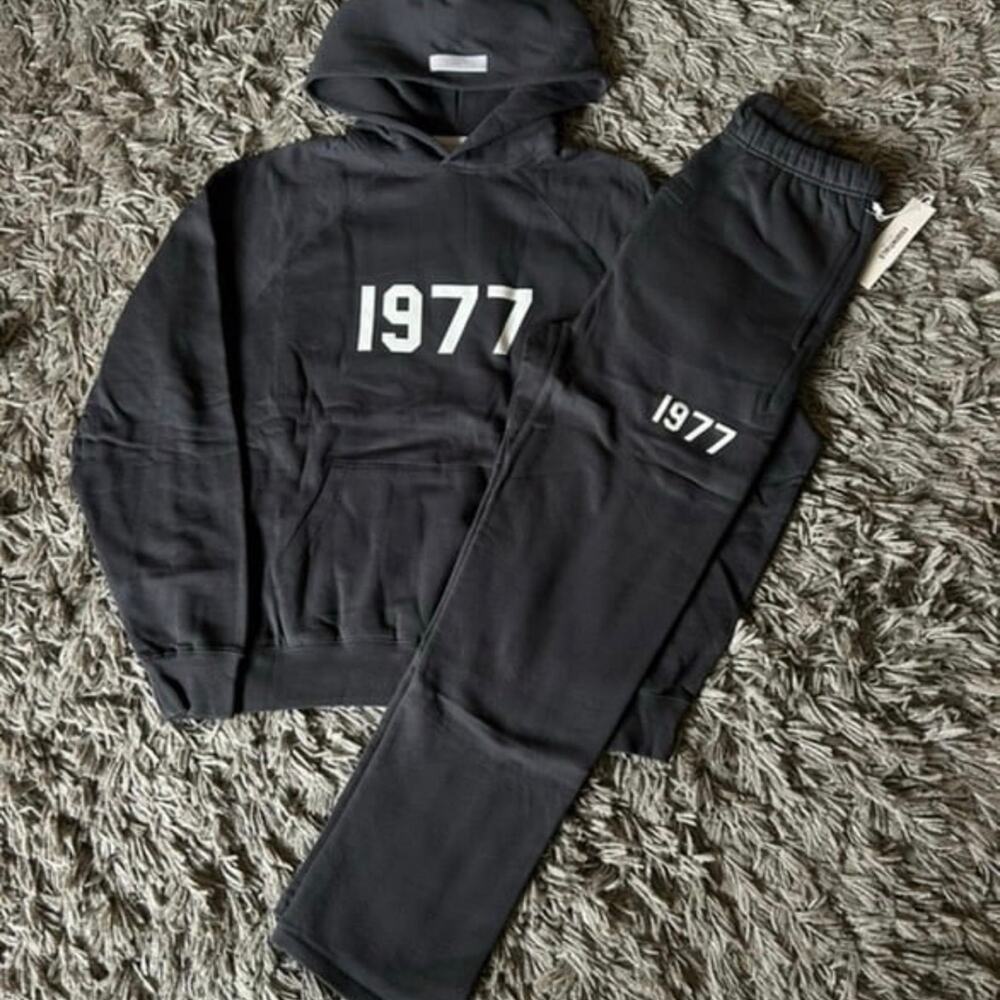 Essentials 1977 FW22 Set Size Extra Large